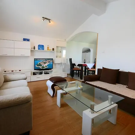 Apartment Claudio Porec